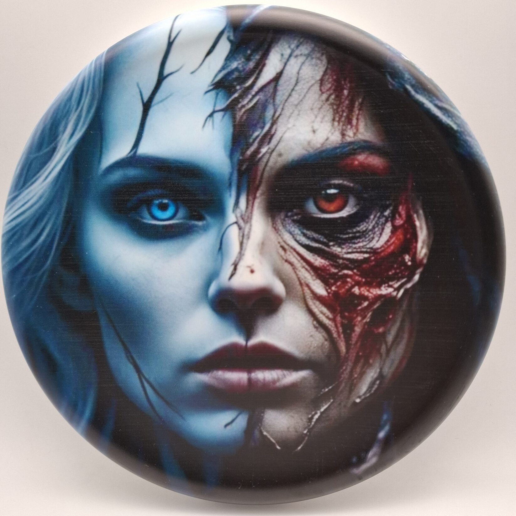 Kastaplast K1 Berg Zombie Woman